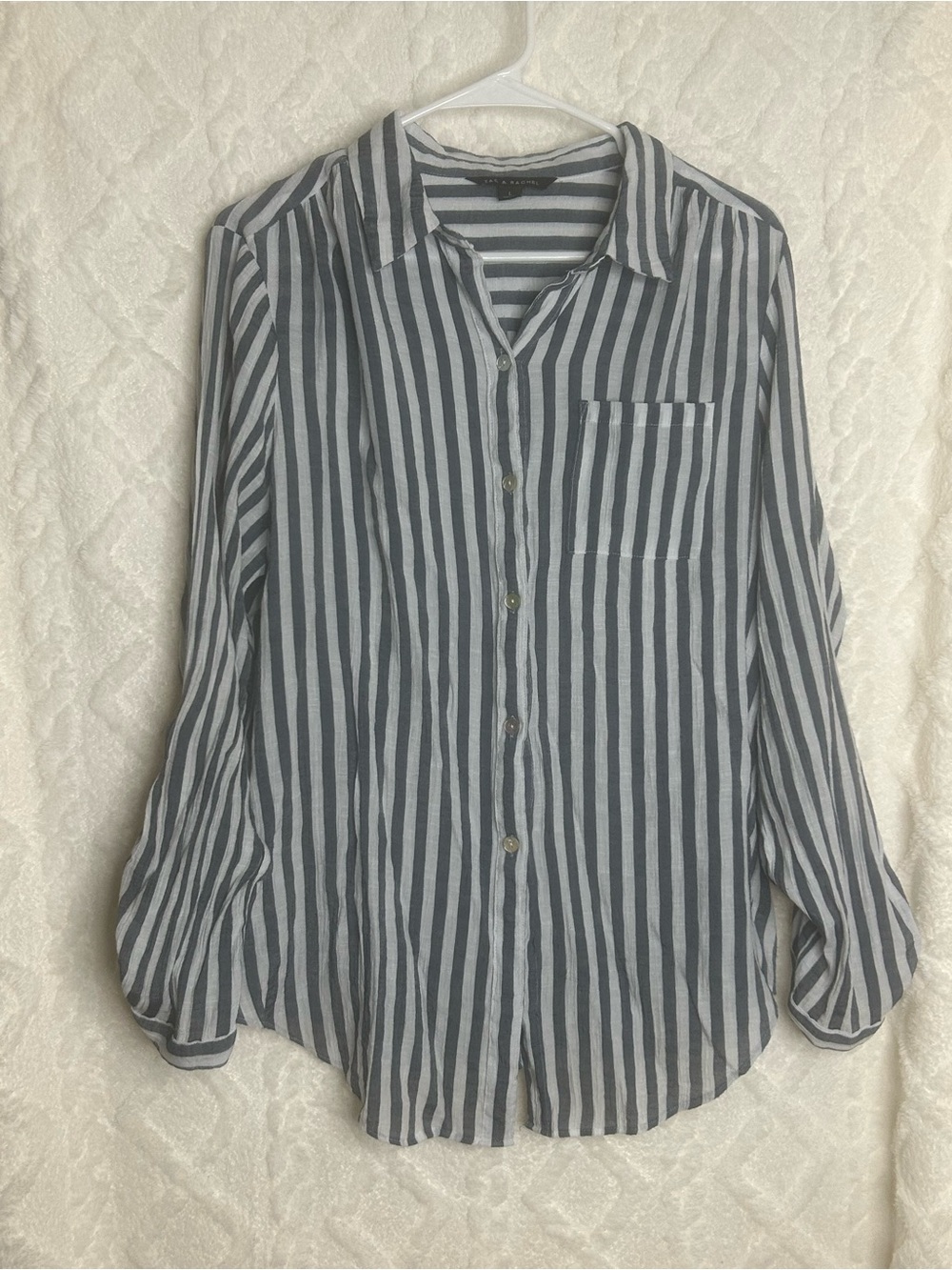 Zac & Rachel Women’s Blue & White Button Down Top